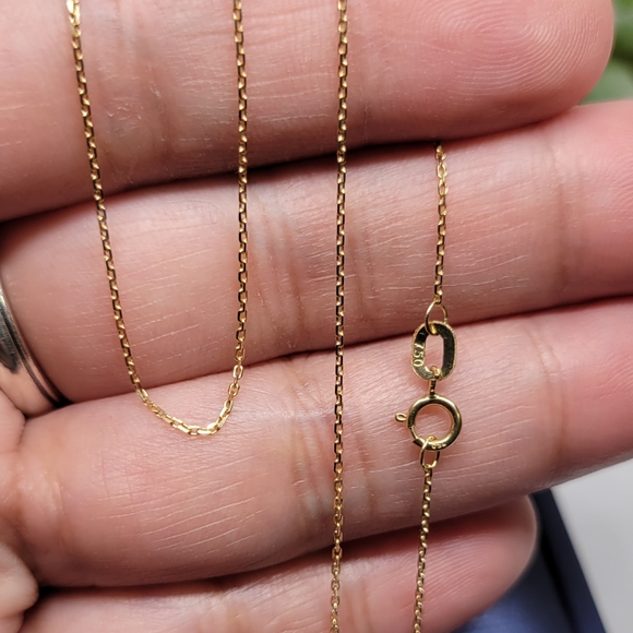 18K Gold Dainty Chain Necklace, 16" - FIXED ON PRICE - Picture 6 of 9